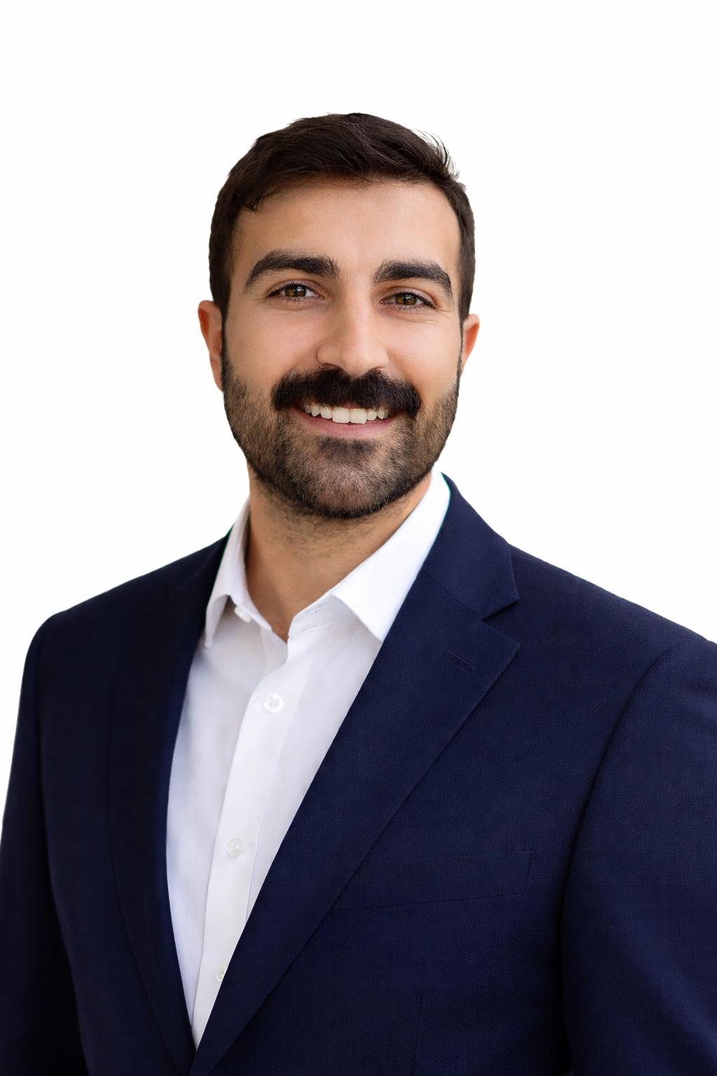 Kurucu fotoğrafı